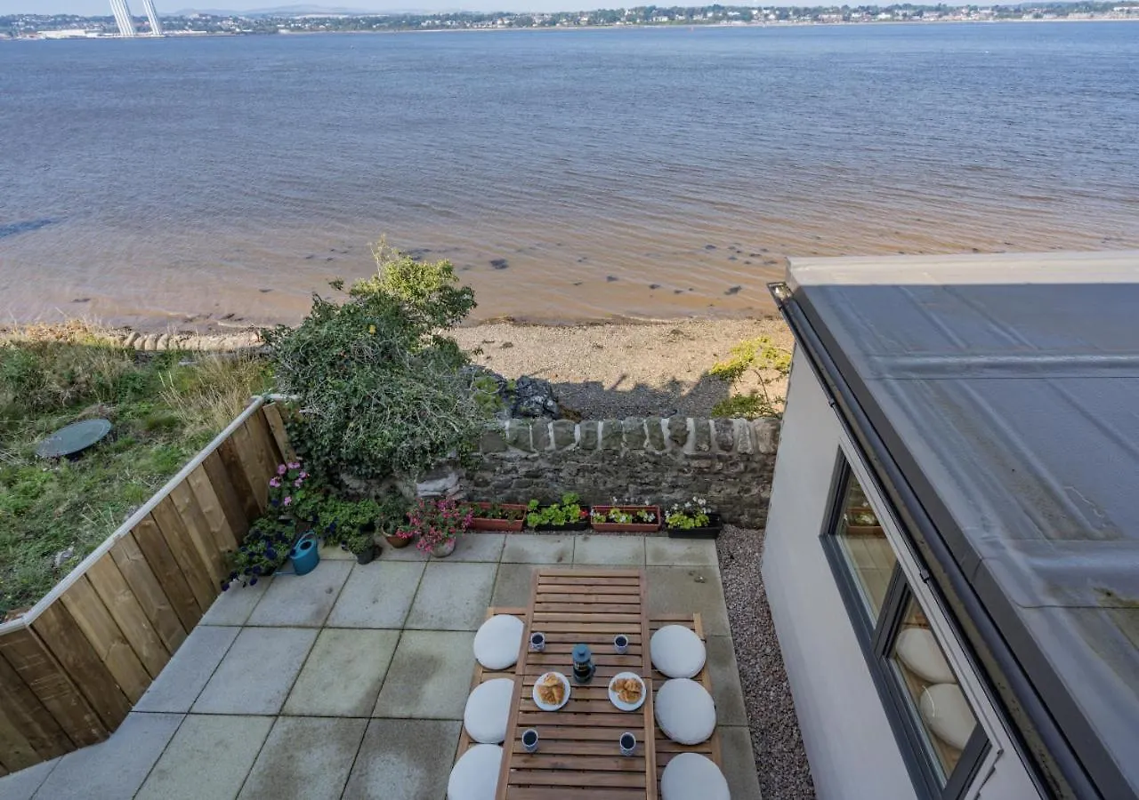Wash House - Tayport Villa Dundee